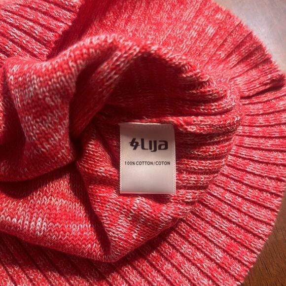 LIJA sweater S (1700) NWT - Picture 7 of 9